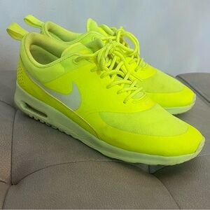 Nike Bright Lime Green Sneakers